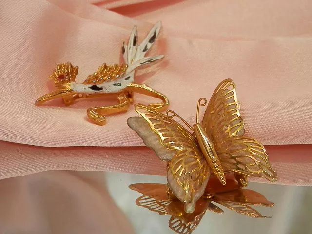 Nice brooches shop