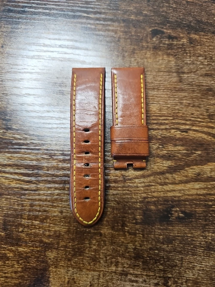 Reloj Panerai Vintage RARO 24mm OEM Correa de Reloj de Cuero Marrón con Puntada Amarilla Foto 3 de 4
