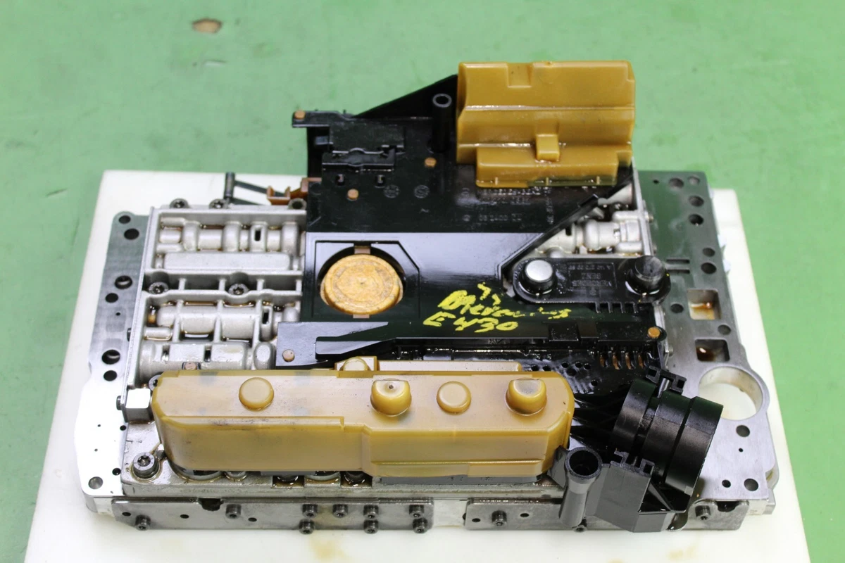 1999 MERCEDES E430 722.6 TRANSMISSION VALVE BODY CONDUCTOR PLATE  
