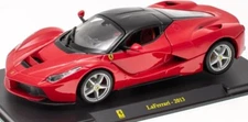 FERRARI - 2013 LAFERRARI CAR - 1:24 SCALE - INC DISPLAY STAND/CASE