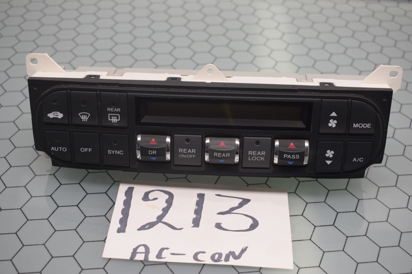 05 06 07 08 09 10 Honda Odyssey AC and Heater Control Used Stock #1213-AC