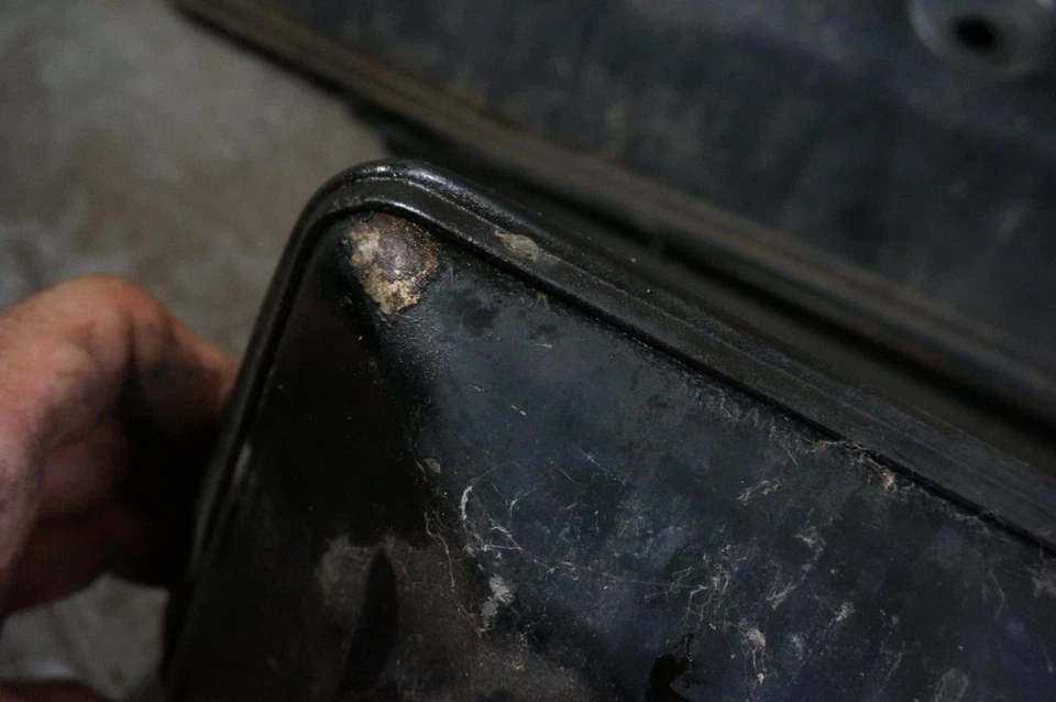 Filtro de admisión de aire OEM Jaguar Serie 1 carcasa mitades traseras 68-73 xj12 Foto 4 de 4