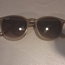 Ray-Ban RB4259F Round Sunglasses Beige Plasti...