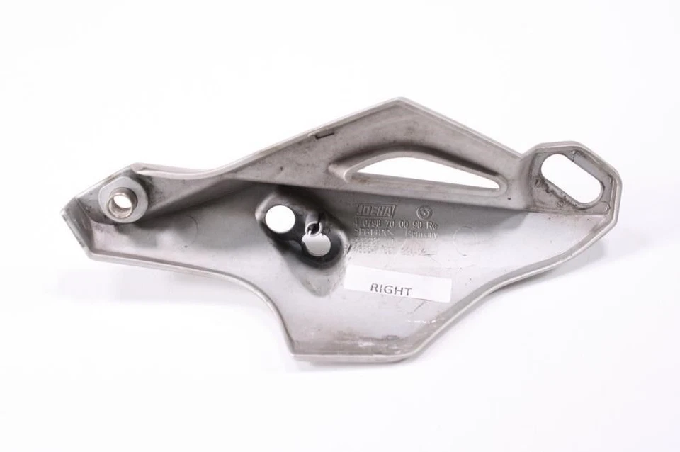 Suporte de montagem para farol direito 08 BMW R1200R - Imagem 4 de 4