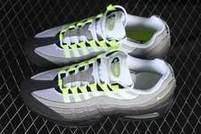 HM4740-001 Nike Air Max 95 OG 'Neon' Men  s Shoes Size 7-13