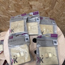 Knightsbridge Flat Plate Shaver Socket 2-Gang Dual Voltage 115v PCG