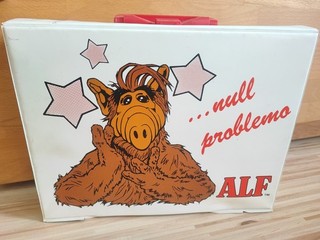 Alf Hörspielkassettenkoffer mit 17 Kassetten
