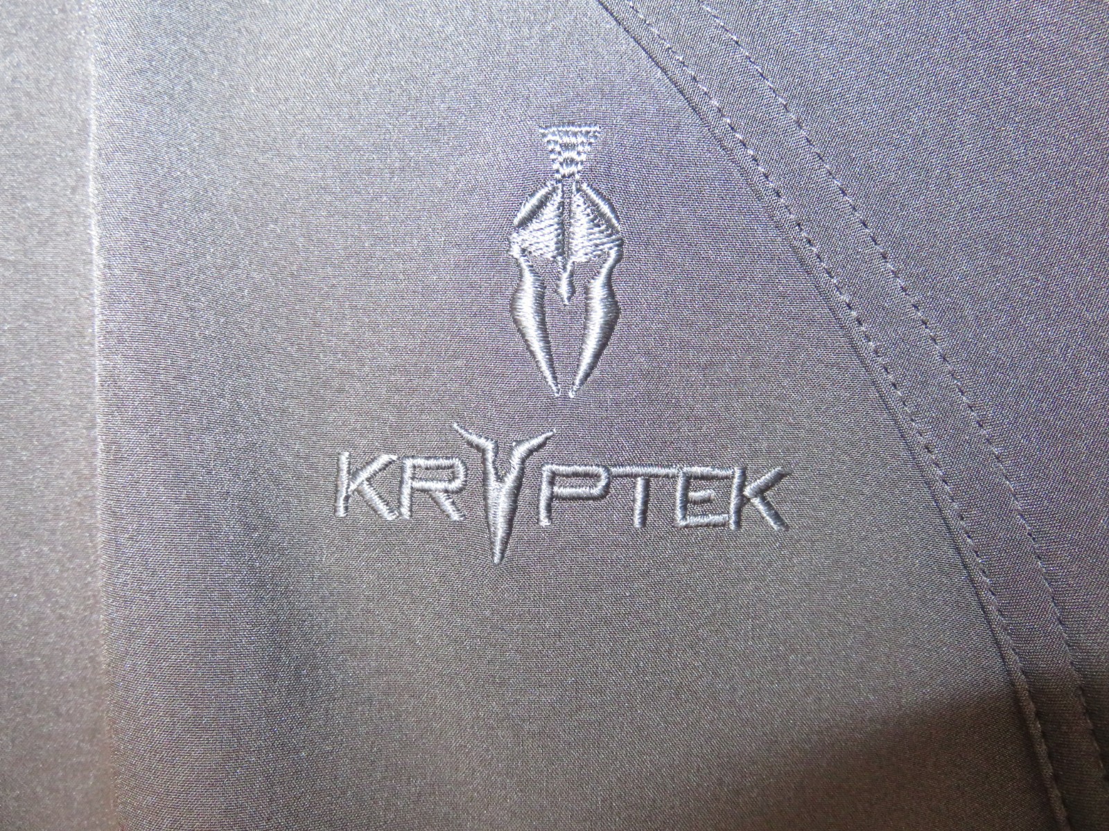 Kryptek Theron Jacket Black Softshell Windproof T… - image 13