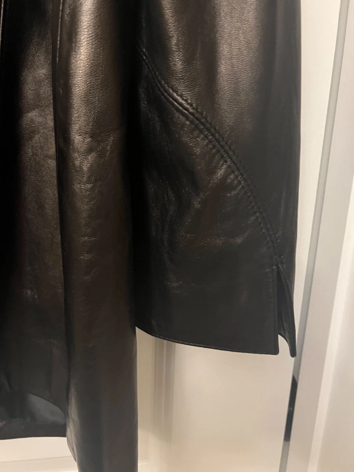 Chaqueta de cuero negra suave para mujer Ellen Tracy grande botón cremallera herrajes dorados Foto 4 de 4