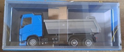 Camion Volvo FH 6x4 Bleu - Modèle Réduit 1/25 EMEK, Référence 10354, Fabriqué En Finlande, Neuf