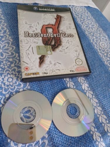 LOTTO RESIDENT EVIL 0-1-4 NINTENDO GAMECUBE ITA - Foto 6 di 16