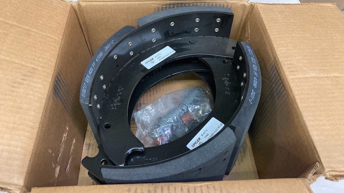 819774 - BRAKE SHOE & LINING ASSY, BENDIX (SET OF 2 PCS.) | eBay