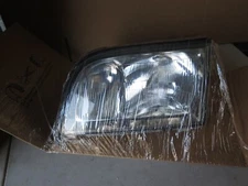 Magneti Marelli Left Headlight Assy 710302470003 For MBZ W140 95-96 (16E1)