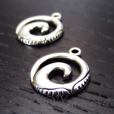 Ocean Wave Charms - 17mm Antiqued Silver Plated Pendants C4573 - 10, 20 Or 50PCs