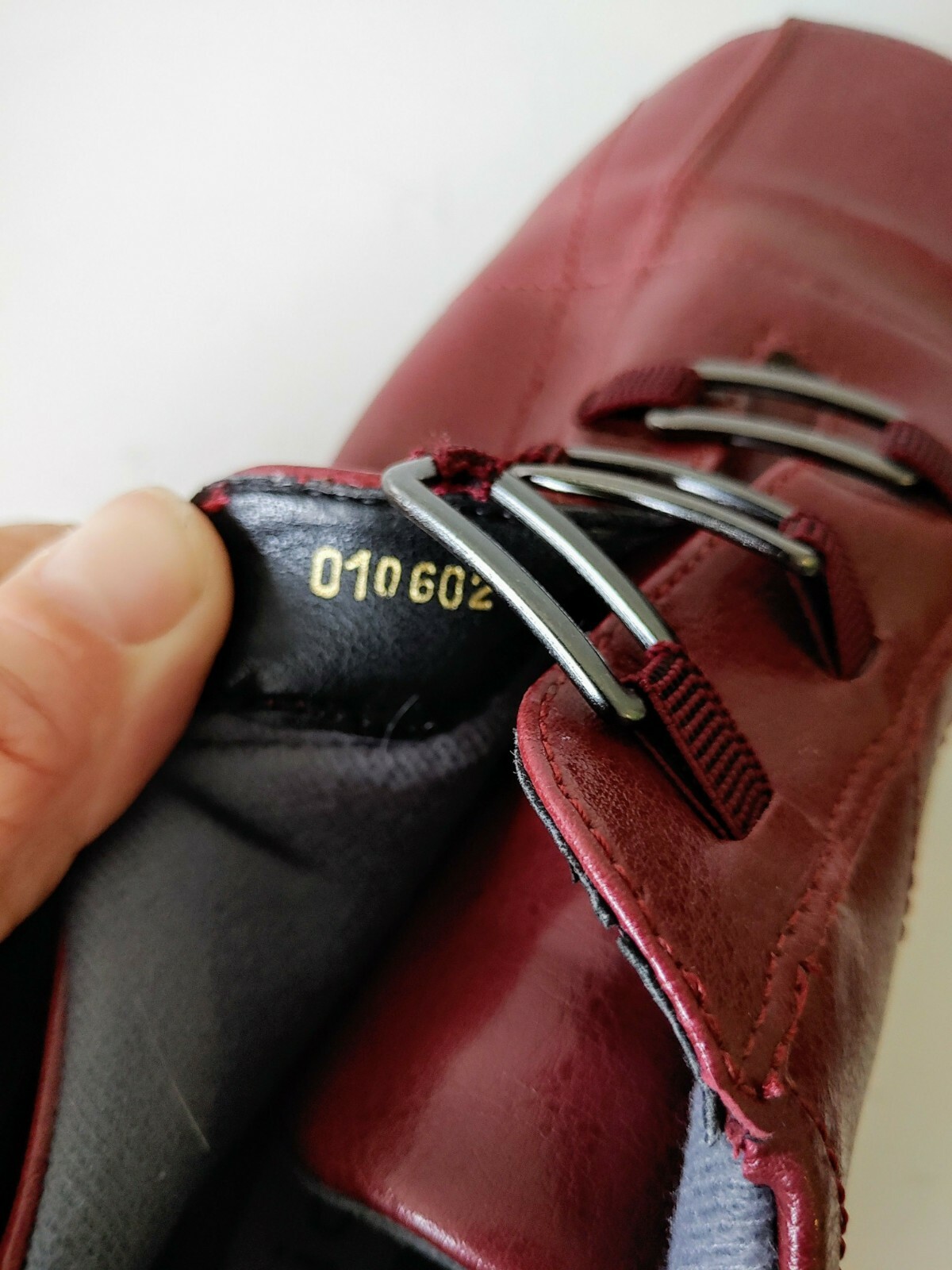 Azaleia Java 8M Brown Leather Square Toe Shoes Bu… - image 7