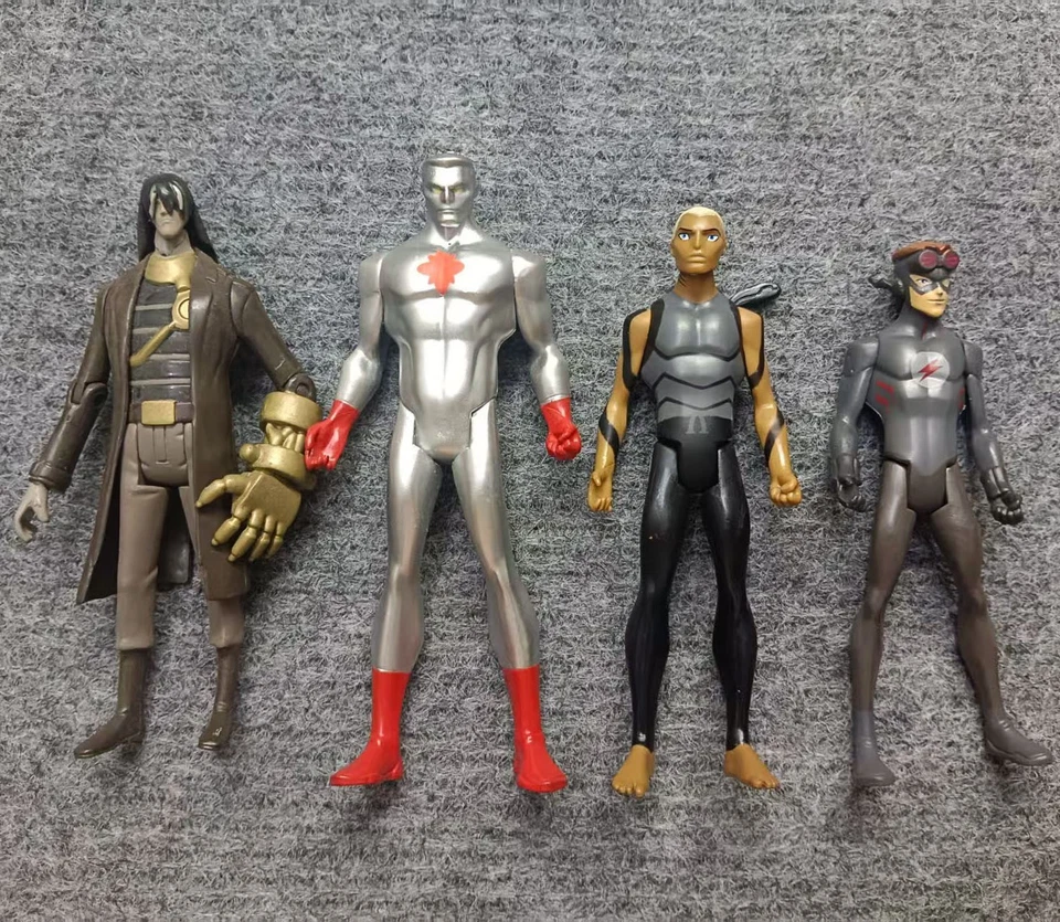 lot 4 DC Comics Young Justice Kid Flash CAPTAIN ATOM Aqualad action figure 4.5" - Image 2 of 4