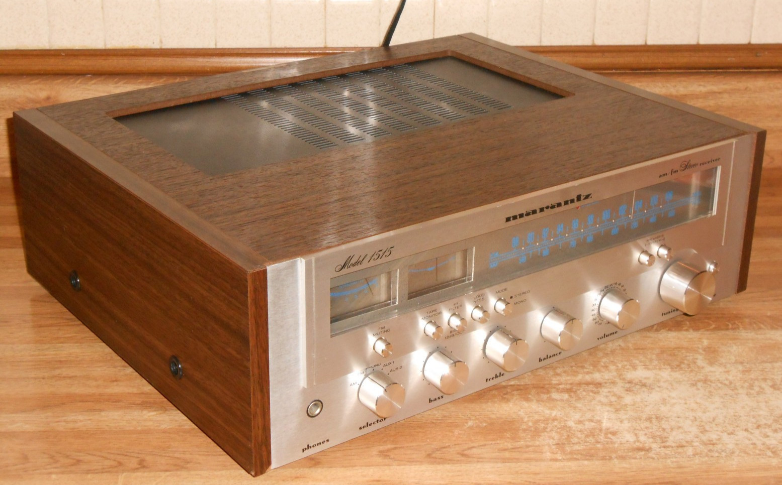 Marantz MODEL-2130 vintage audio equipment - eBay listing photo 4