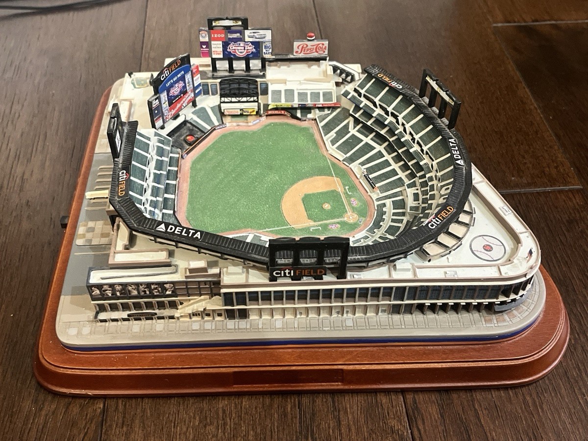 Deluxe Danbury Mint New York Mets Citi Field Replica MLB Baseball