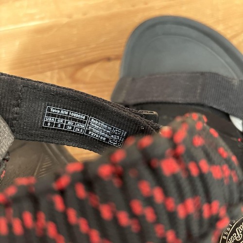 Teva Snow Peak Outdoor Sandals Black/Red Japan ship - 第 5/5 張圖片