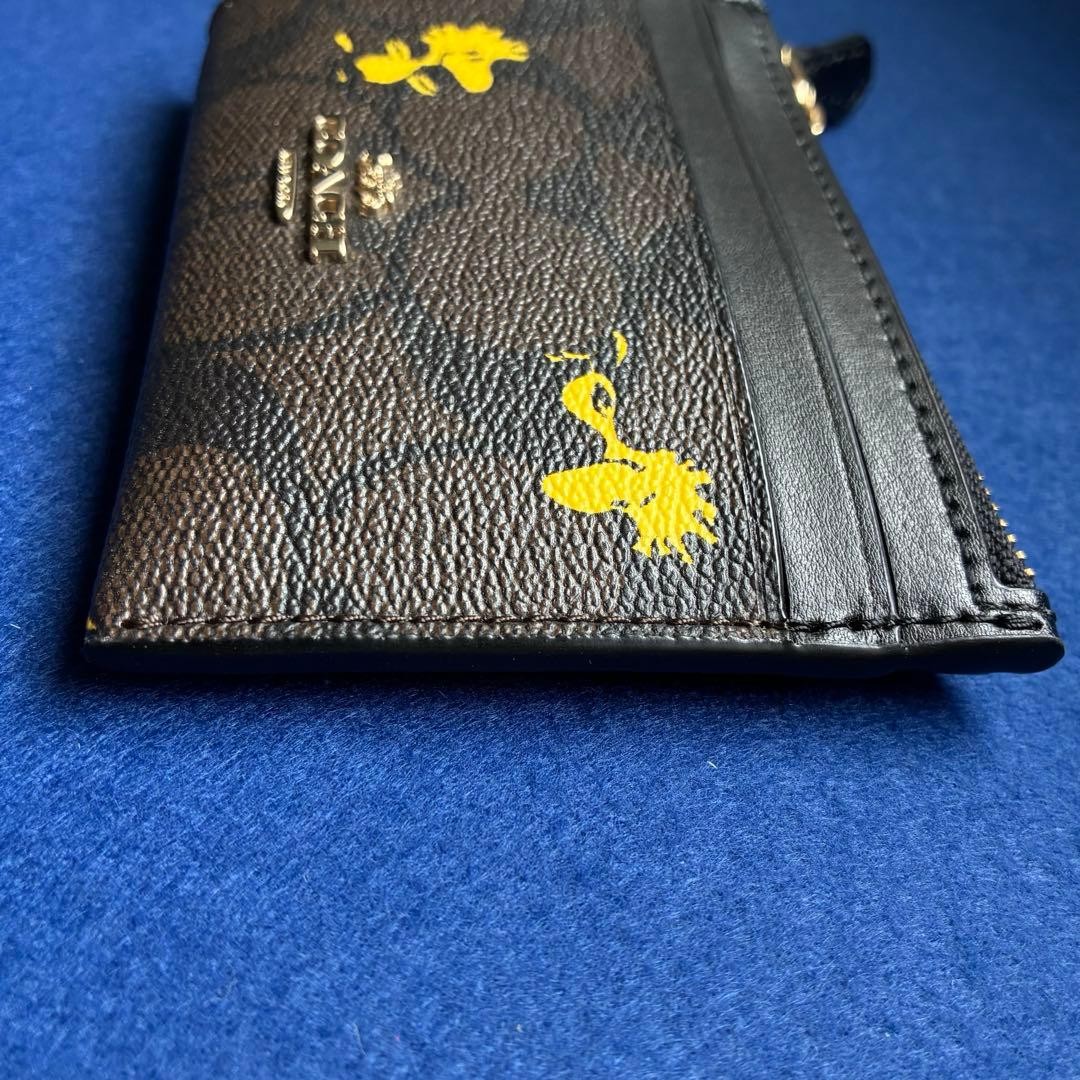 COACH × PEANUTS Collaboration Pass Case Woodstock - image 4