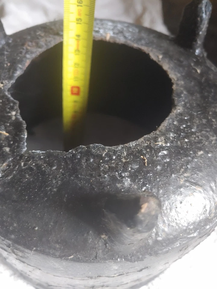 Petits Marmite en fonte ancien - Photo 4/4