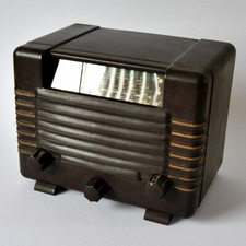 Kleines BAKELIT-Röhrenradio, B.F.R., 30er Jahre