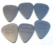 Herco Guitar Picks 12 Pack Silver Flex 75 Medium Picks