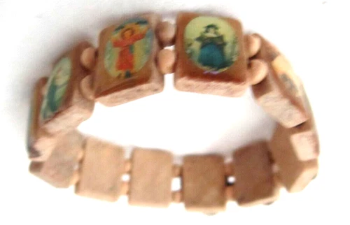 8" Jesus,Mother Mary&Saints Natural Plastic Elastic Bracelet 1Size Fits Most-New - Picture 1 of 4