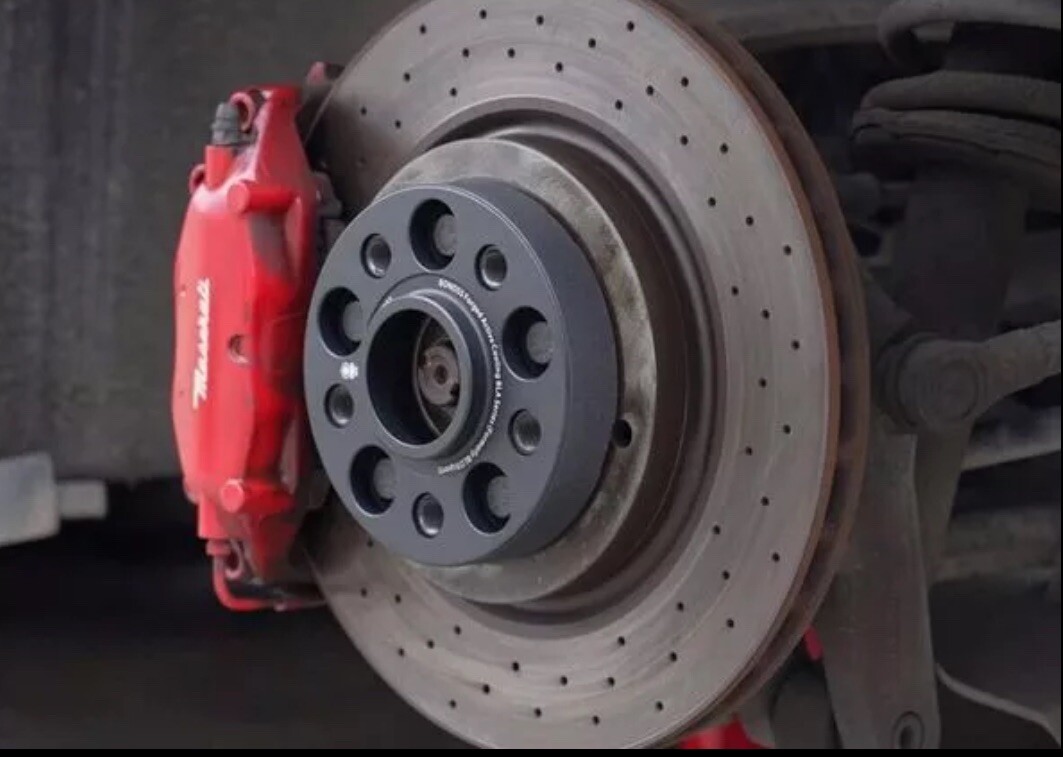 CarbonCar Maserati Vented Wheel Spacer 2-30mm