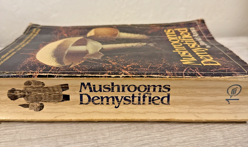 Mushrooms Demystified by David Arora (1986, Trade Paperback) - Picture 3 of 12