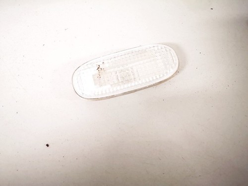 3b0949117 Seitenblinker (Kotflügelblinker) Vorne Rechts  Volkswa DE1281357-42