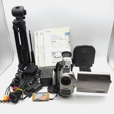 Sony Handycam DCR-TRV7 MiniDV Digital Camcorder with Accessories Japan