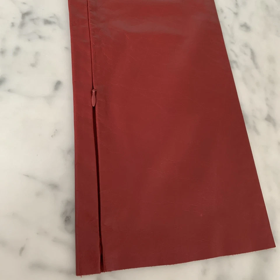 Vintage Kenneth Cole New York Women’s Red Leather Pants Size 6 Zip Cuff - Image 4 of 4