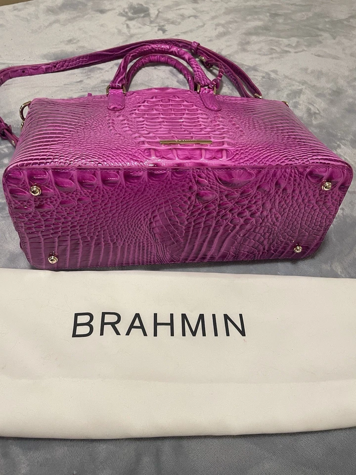 Hermoso Bolso de Mano de Cuero Brahmán Rosa y Cartera a Juego Foto 4 de 4