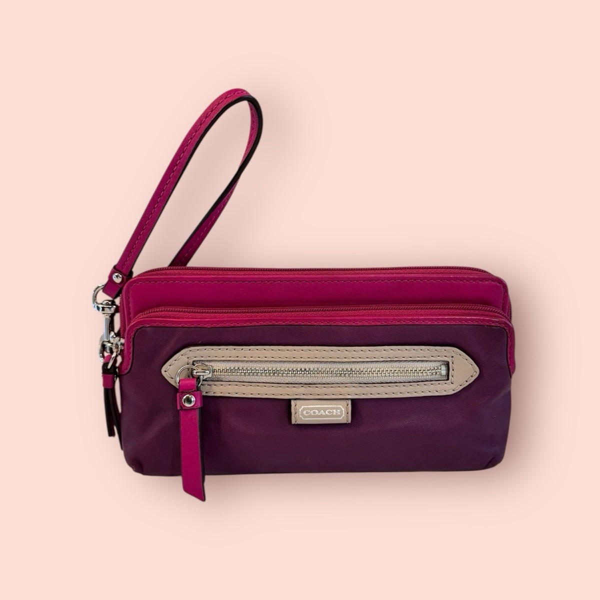 COACH Daisy Spectator Luxury Purple/Magenta Leather Wallet Clutch