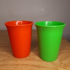 2 Vintage Tupperware Plastic Kids Cups Orange 109-38 Green 109-33 no lids Retro