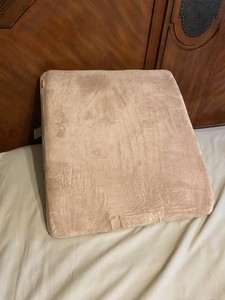 brookstone nap pillow