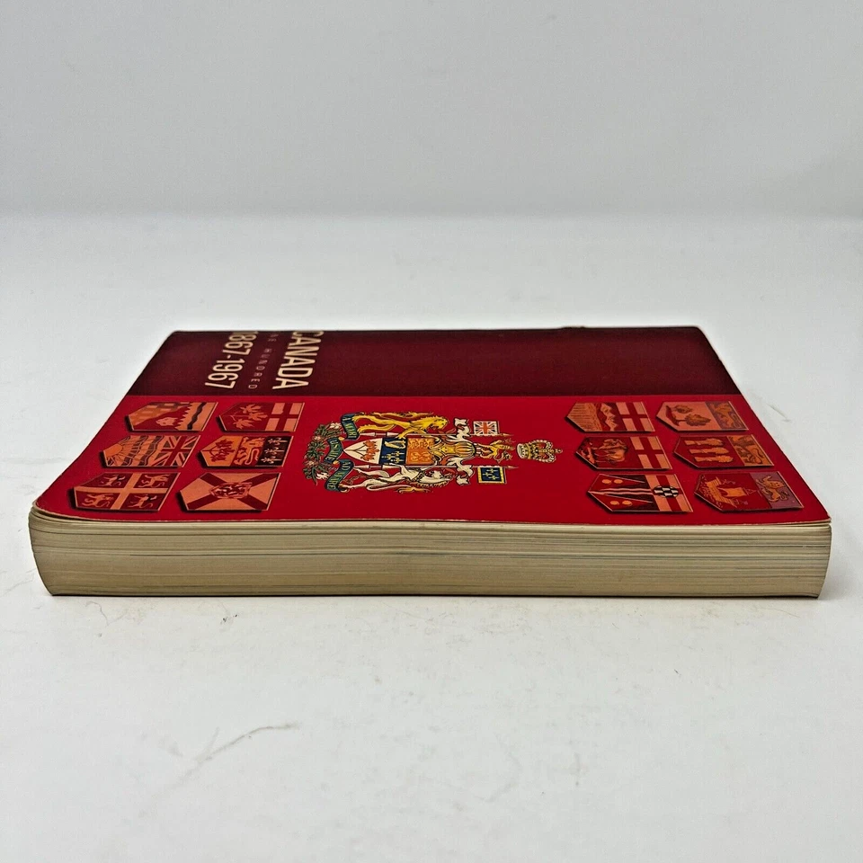 Canada One Hundred 1867-1967 Vintage Illustrated The Queen's Printer Ottawa 1967 Foto 3 de 4