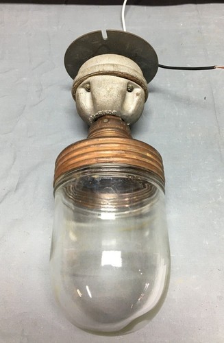 VTG Industrial Crouse Hinds Copper Threaded Benjamin Shade Light 713-22B - Picture 2 of 11