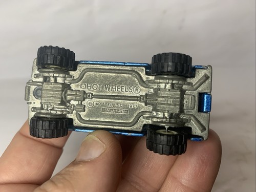 Hot Wheels Real Riders Chevy Eagle Pickup Truck Goodyear Tires 1977 Used - Picture 7 of 7