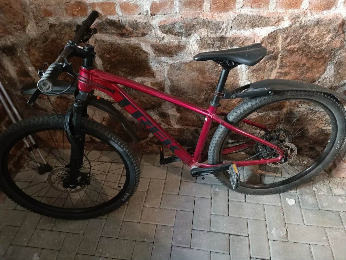 Trek X Caliber 9 Rage Red 27 5 Zoll 15 5 Zoll RH Modelljahr 2020