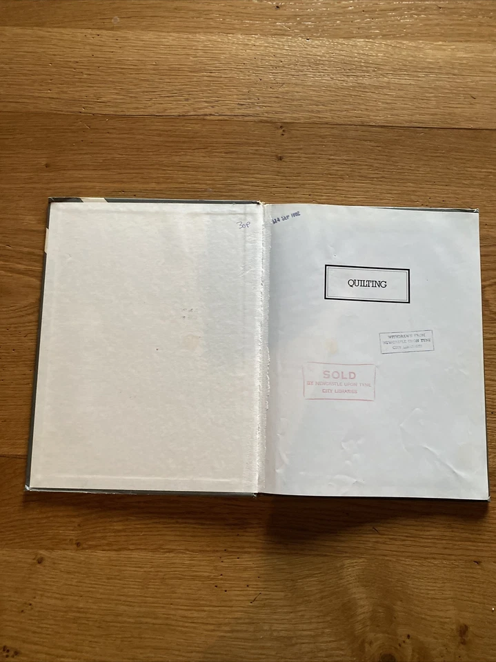 SINGER CREATIVE SEWING QUILTING BOOK VINTAGE - Image 3 of 4