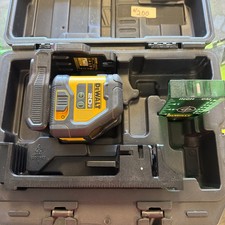 DEWALT ATOMIC 20V MAX Green Cross-Line Laser Level 180°/330' DCLE34021