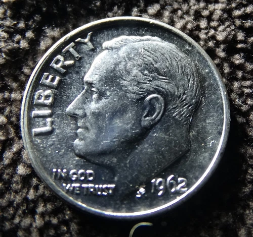 1962 Roosevelt Dime   almost  Uncirculated