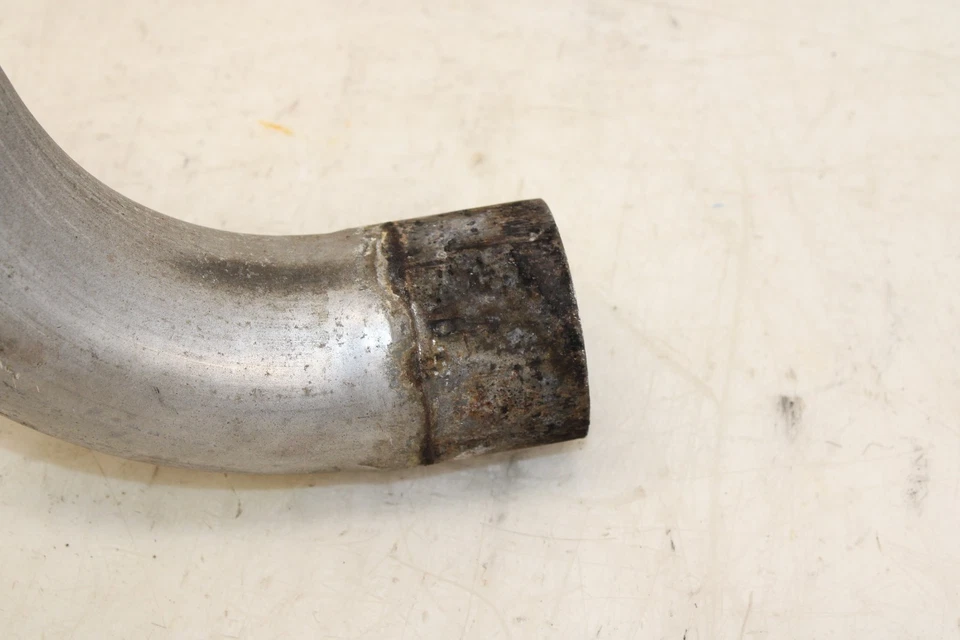 Silenciador de escape derecho Chevrolet Corvette 2005-2008 OEM MJ50 Foto 2 de 4