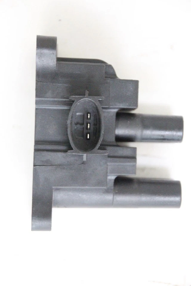 Zündspule Ford FOCUS 1 DAW 1317972 1.4 55 KW 75 PS 03-2002 — 第 2/3 张图片