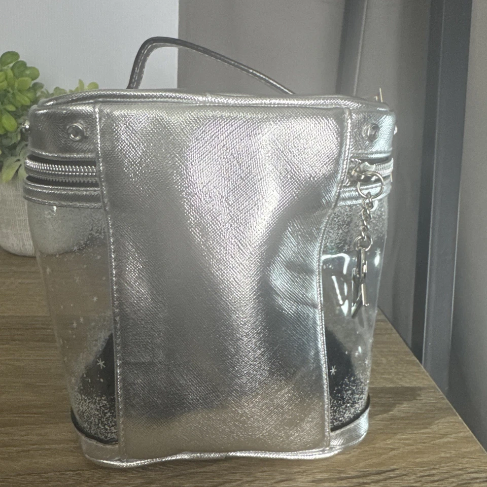 Bolsa de maquillaje cosmético Victoria's Secret copos de nieve transparentes Foto 3 de 4