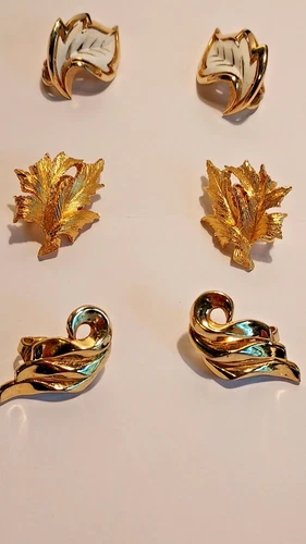 Crown Trifari Earrings 3 Pair With C Copyright Symbol 1955 to 1969 Clip Preowned