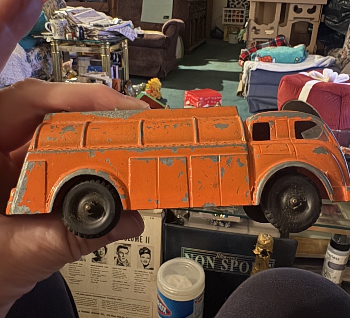 Vintage Hubley Toy #406 Gas Oil Fuel Tanker Tank Truck Orange Diecast