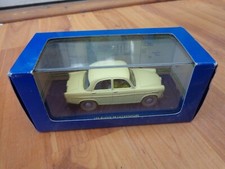 ATLAS 1/43 SCALE- TINTIN ALFA ROMEO THE CASTAFIORE EMERALD DIECAST MODEL